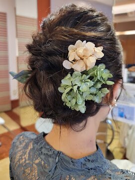 メリーボブ(merry bob) シニヨンスタイル