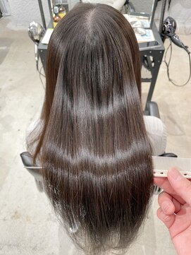 バトン(BATON) 酸性縮毛矯正