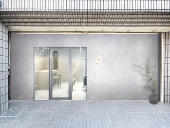 ミニョンエス 阪神西宮店(Mignon S)の写真/【駅徒歩4分×完全個室あり】初めての方も緊張せずリラックスできる♪主婦・学生さんにオススメのサロン☆