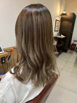 ノーム 横浜(NORM)&nbsp;アッシュベージュグラデーション