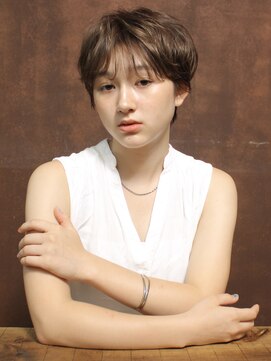 シアンデルカ(CYANDELUCCA) 大人ショートヘア