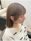 ベージュカラー