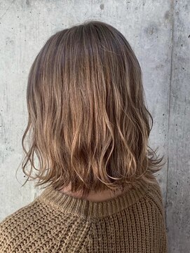 シーズヘア南口店 ヌーディ　くびれカラー☆