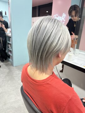 シアター 仙台(THEATER) 仙台/仙台駅/学割U24/前髪カット/顔周りカット/インナーカラー