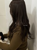 エイチ 梅田(H) フェイスフレーミングルーツカラー天使の羽バングネオウルフボブ