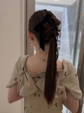 アヴェイル ヒロオ(a'vail Hiroo) 今っぽカチモリポニーテールヘアアレンジ