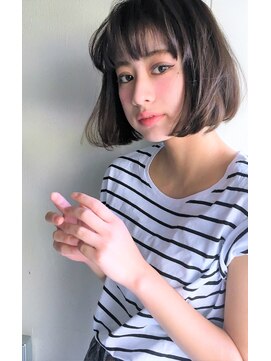 リマ(RIMA) 【RIMA】 外国人風☆重軽なニュアンス質感ボブ