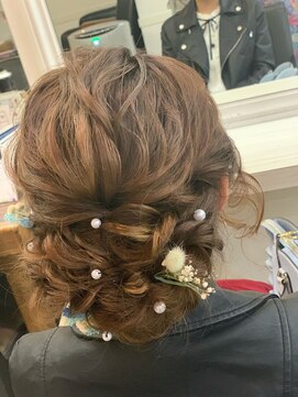 シム テンジン(hair & beaty SIM tenjin) お呼ばれヘアセット♪
