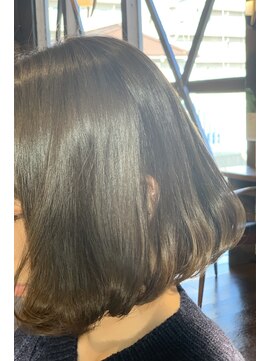 ピースリーヘア バイ カーサ(peathree.hair by CASA) 高濃度水素トリートメント×ワンカールボブ