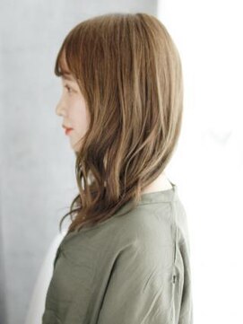 ヘアメイク ナル(hair make nalu) 透け感バングのミックスカールスタイル