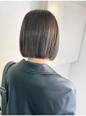 ミニボブ ぱっつんボブ ナチュラルボブ くすみベージュ