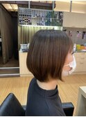 ショートボブ
