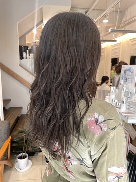 ネオリーブアイム 横浜西口店(Neolive aim) ハイライトを活かした赤味消しカラー【横浜】