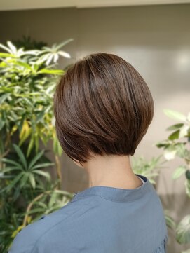 アパルトメント ジェシカ(l'appartement de Jessica) やわらかショートボブ