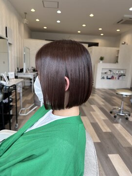 イースタイルコムズヘア 柳通り店(e-style com's hair) 顎下ボブ