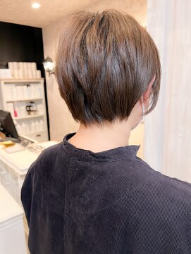 キャアリー(Caary) 福山キャアリー小顔補正立体カットショートボブ　ショートヘア