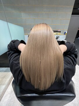 ジャパンデザイナーズアカデミー ミルクティーベージュ【堺、深井】