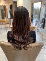 フツーロ 栄(FUTURO) プルエクステ レッドカラー