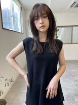 ロエム(Loem)&nbsp;簡単ストレートレイヤーおしゃれ前髪ありグレージュ20代30代