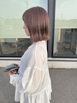 フェーディン(fa/din) ピンクベージュ×切りっぱなしボブ