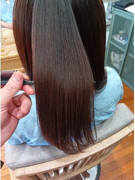 ヒア(HiA) ツヤツヤヘアー