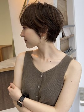 ビュー フクオカ(VIEW FUKUOKA) 大人似合わせ30代40代50代イメチェンショート×グレージュカラー