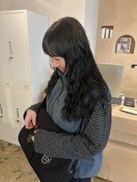 ユッカ 梅田(YUCCA)&nbsp;【 YUCCA 】大人可愛い/ロングパーマ/透明感カラー/オリーブ