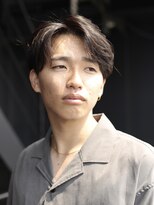 アルティファータ(artifata)&nbsp;センターパート パーマヘア メンズパーマ パーマスタイル パーマ