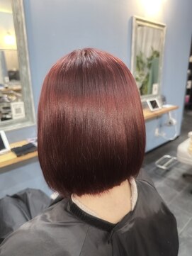 オンアンドオフ コウベ(ONandOFF KOBE) ブリーチ毛でも叶う髪質改善の艶感