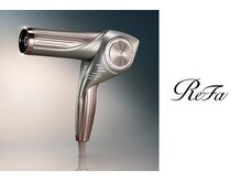 仕上げのブローやスタイリング方法まで、ご自宅でのケアをお伝えいたします（本八幡/ヘッドスパ/白髪染め）