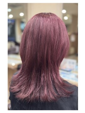 ブリーチあり　ピンクカラー