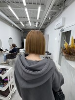 シー 北千住(sii.)&nbsp;ぱつっとボブ/ぷつっとラインの王道ミニボブ/縮毛矯正