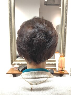 ヘアー グリーン(hair green) 50代60代70代/ショートパーマ/エレガントショート