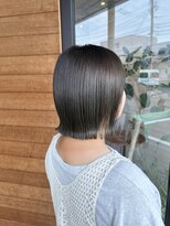 シアン(CyAN) 切りっぱなしボブ
