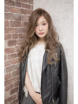 アトリエ モノクローム(Atelier monochrome) 透明感のあるサファイヤグラデーションカラー