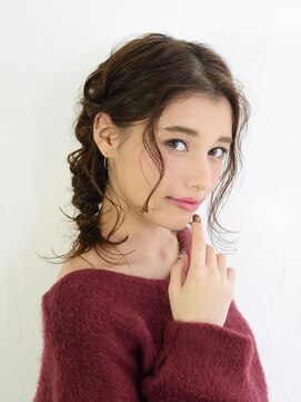 アース 盛岡南店(HAIR & MAKE EARTH) おうちデート♪簡単編み込みアレンジスタイル