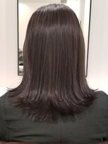 インビテーション(invitation) ストレートロブ×ブルーアッシュ