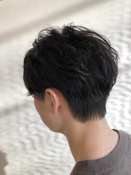 クイントネオリーブ 自由が丘正面口店(quint:neolive) 【neolive quint 自由が丘】岩崎裕貴 Neolive スタイル