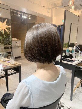 美容室 ツリー(Tree) ノンブローでおさまる大人スタイル『Tree hairsalon 』本厚木