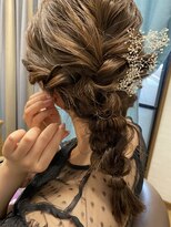 ハーティ リュッカ(HEARTY lycka)&nbsp;編みおろし結婚式アレンジ