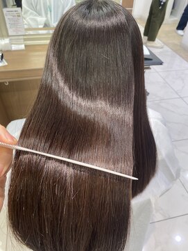 アッシュ 下北沢店(Ash) Aujuaソムリエが担当Aujuaのトリートメント