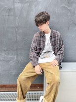 アカ(ACA)&nbsp;ツイストスパイラルパーマメンズパーマメンズマッシュ札幌大通