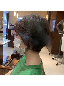 ジールドゥーエ(Zeal due) ショートヘア