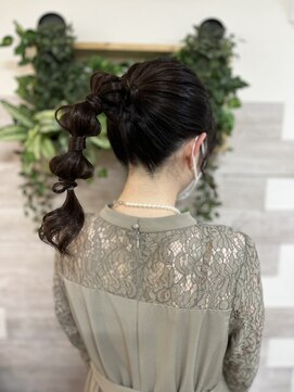 ロカット サロン(Roquat Salon) ロング玉ねぎポニーアレンジ【ヘアセット/立川/立川南/袴】