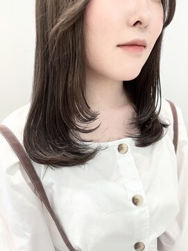 ネオリーブギンザ 銀座店(Neolive GINZA) 顔まわりレイヤーカット【銀座】鶴岡