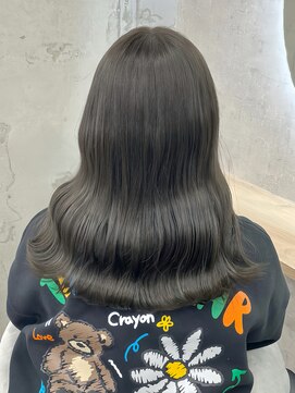 アロ 大阪梅田(alo) 【苗代 萌】オリーブカラー 《大阪梅田駅》