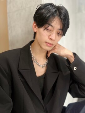 ユーフォリア 新宿通り(Euphoria) 韓国風センターパート/シースルーバング/韓国ヘア/ウザバング