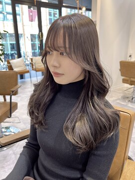 フランチェスカドット(francesca.) 【簡単巻き♪】顔周りレイヤーカット×ミルクティベージュ/前出