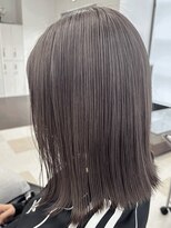 ビーシャンス(B.Chance)&nbsp;中明度グレー