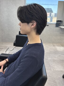 リオールバイニアウ(RE:ALL by Niau) MEN’S HAIR/波巻ツイストスパイラル/フェザーパーマ/太田